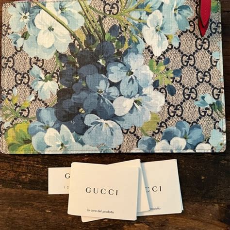 fake gucci bloom clutch|are gucci bags genuine.